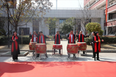 衡陽(yáng)市華新實(shí)驗(yàn)中學(xué)舉行2021級(jí)中考沖刺百日誓師大會(huì)