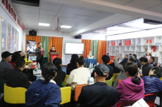 岳陽“全紅嬋”新書首發(fā)：“辣妹子”勵(lì)志好感人