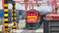 西部陸海新通道海鐵聯(lián)運班列今年開行突破2000列