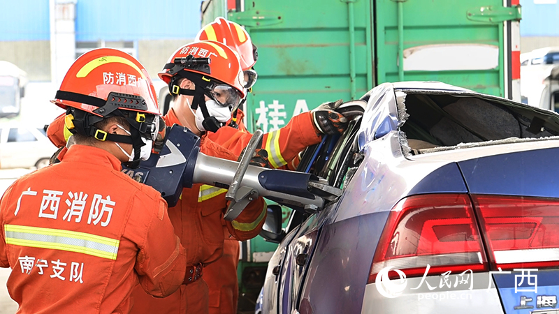 觀摩會現(xiàn)場。人民網(wǎng) 雷琦竣攝