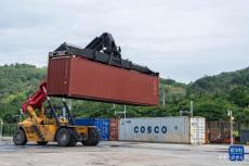 “湘粵非”陸海聯(lián)運(yùn)國(guó)際班列累計(jì)開行1000列