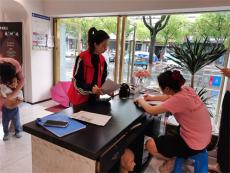 安徽休寧縣東湖社區(qū)：開(kāi)展安全生產(chǎn)及防災(zāi)減災(zāi)入戶宣傳