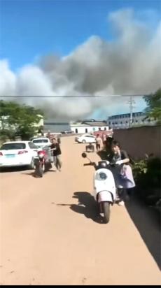 湖南攸縣一煙花公司成品庫起火致1人失聯(lián) 