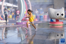 澳門舉辦童樂日藝術(shù)嘉年華