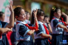 多彩活動(dòng)迎國(guó)慶