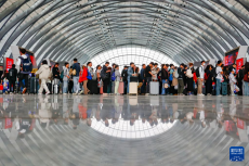 鐵路“五一”假期運(yùn)輸旅客發(fā)送量累計超1億人次