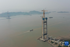 浙江：雙嶼門特大橋主塔建設(shè)進(jìn)入沖刺階段