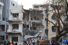 伊朗對以色列發(fā)動第八輪導(dǎo)彈襲擊