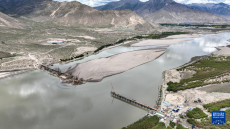 西藏山南薩熱路跨江大橋建設(shè)進(jìn)展順利