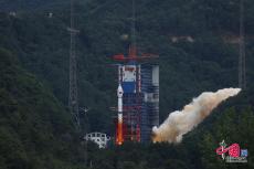 中國(guó)成功發(fā)射試驗(yàn)二十八號(hào)B星01星