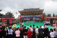 貴州錦屏縣司法局巧借趕歌節(jié)進(jìn)侗寨普法宣傳