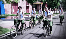 “當(dāng)工人”、尋寶藏，湘見·建湘解鎖復(fù)古潮玩新姿勢(shì)