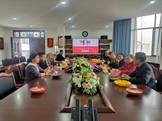 衡陽市第十五中學(xué)：九九重陽敘深情，銀齡重返暖校園