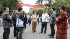 邵陽市新寧縣教師交流團到成章開展參觀交流活動