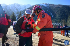 青海祁連：消防進林區(qū) 共筑“防火墻”