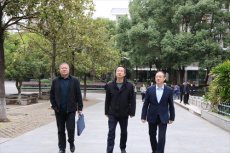 新疆鄯善縣教育代表團來衡陽市一中開展教育交流活動